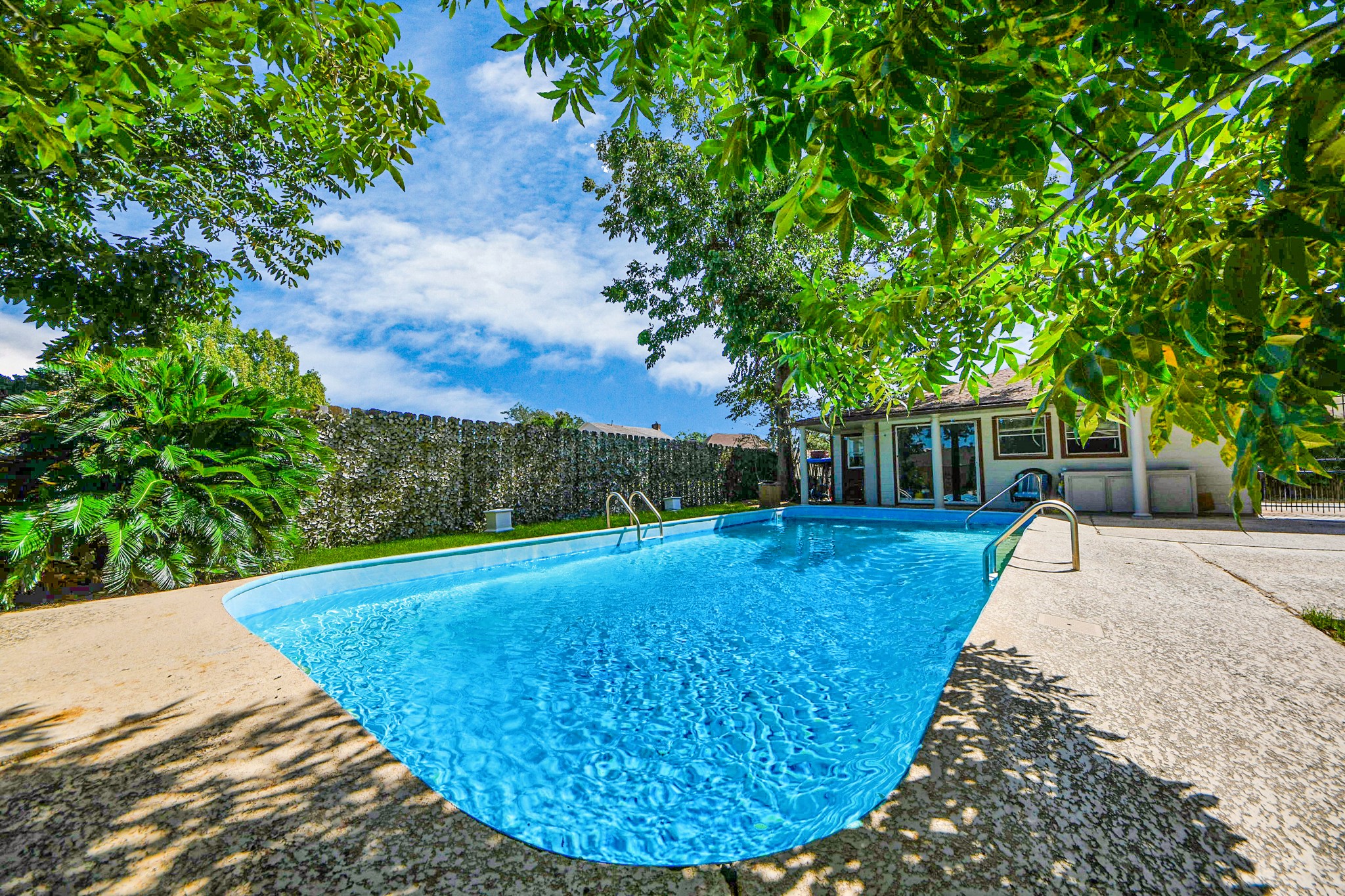 4712 Country Club View Baytown, TX 77521 - Photo 48 of 50 a view of a backyard with a garden