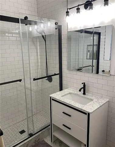 $2,300,000 | 234 Richardson Street | Williamsburg