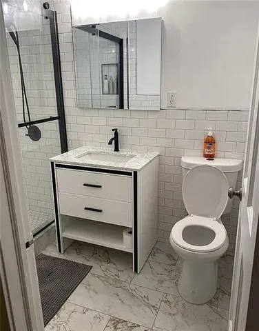 $2,300,000 | 234 Richardson Street | Williamsburg