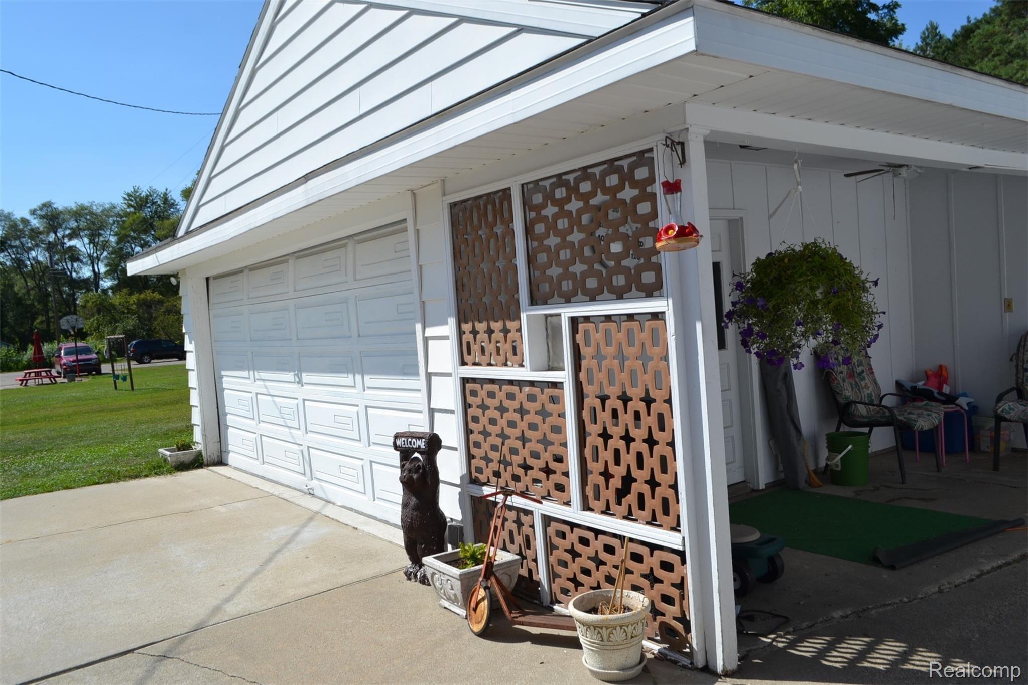 10069 Clark Road Davison, MI 48423 - Photo 48 of 53 DSC_0721.JPG