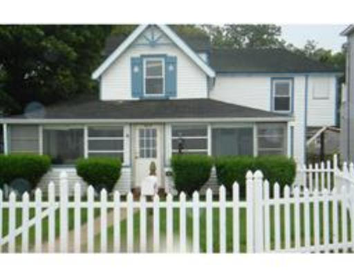 15 Post Island Road Quincy, MA 02169 - Photo 1 of 1 Gallery Image 1