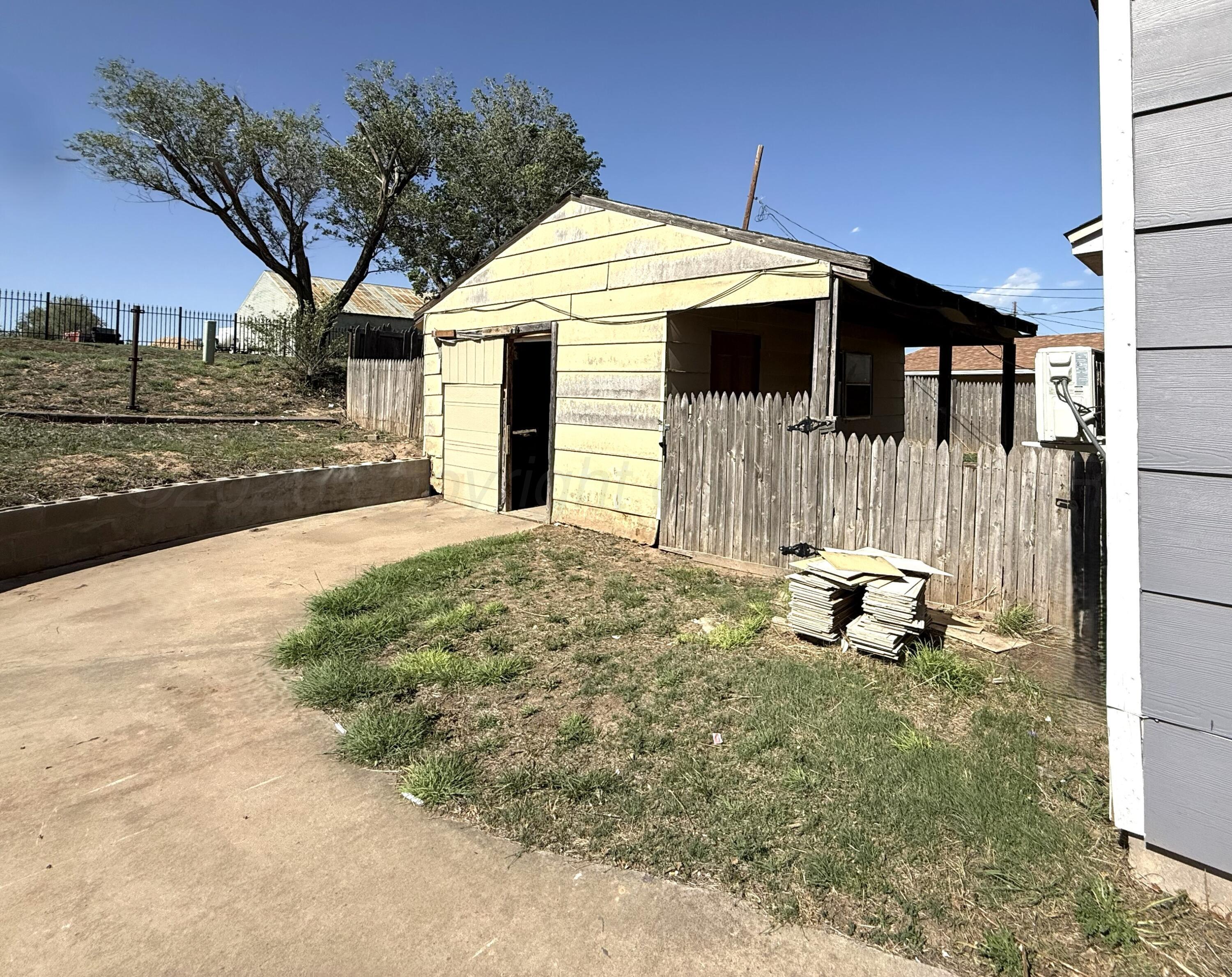 1344 Terrace Street Pampa, TX 79065 - Photo 11 of 12 IMG_0225
