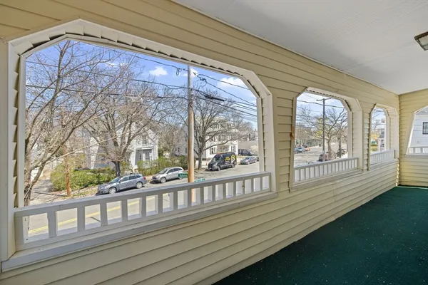 $4,800 | 216 Broadway, Unit 2, Arlington, MA 02474