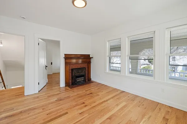 $4,800 | 216 Broadway, Unit 2, Arlington, MA 02474