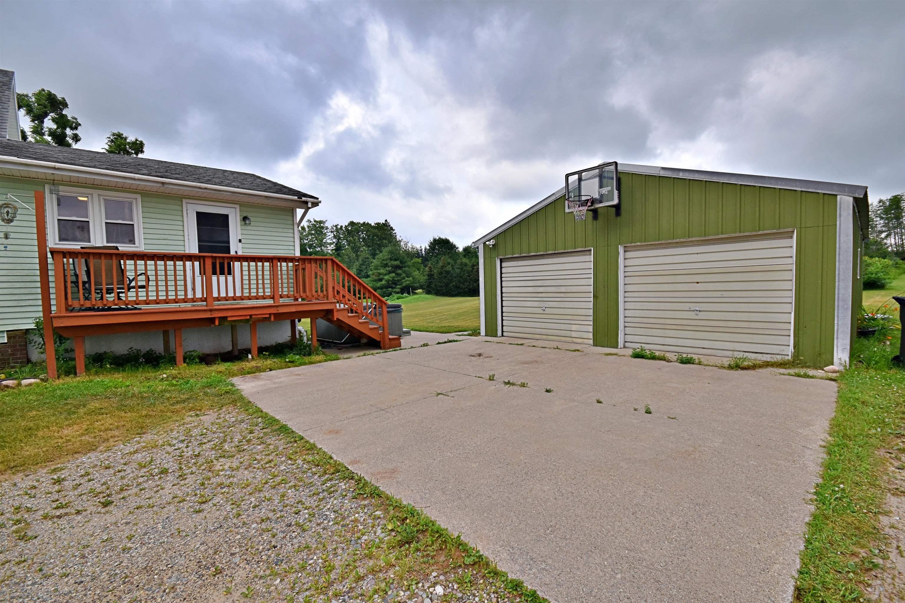 8600 South Lucas Road McBain, MI 49657 - Photo 32 of 47 1948202-96f02bb4-38e6-43dd-a24d-1050400ee881.JPG