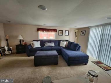 18 Middle Road Levittown, PA 19056 - Photo 8 of 33 Bonus room