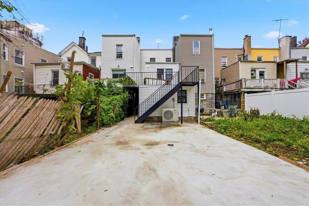 2862 Briggs Avenue Bronx, NY 10458 - Photo 38 of 38 a view of city from balcony