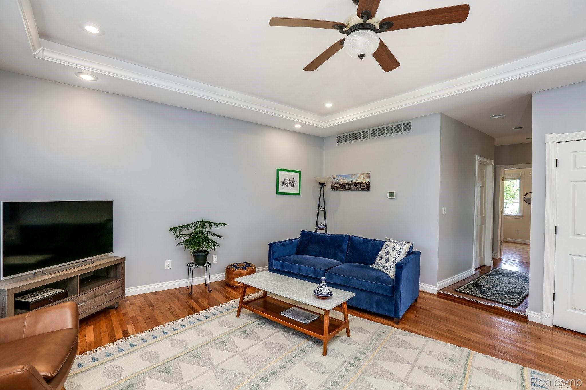1440 Dorothea Road Berkley, MI 48072 - Photo 4 of 30 1440+Dorothea+Rd+Berkley-13-web.jpg