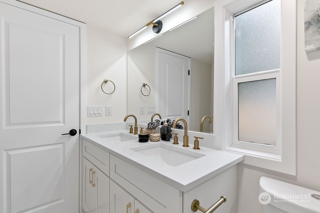4886 Southeast Horstman Road Port Orchard, WA 98366 - Photo 19 of 34 Gallery Image 19