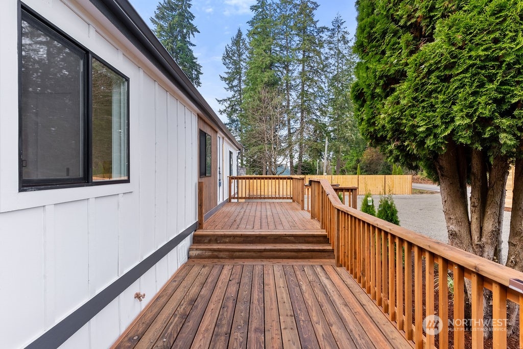 4886 Southeast Horstman Road Port Orchard, WA 98366 - Photo 4 of 34 Gallery Image 4