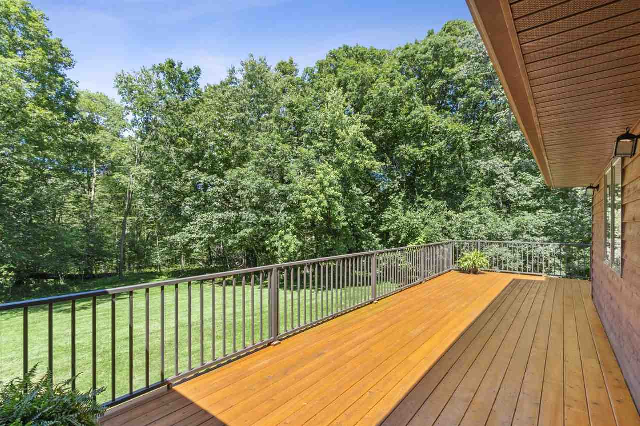 3086 Sandy Beach Road Northeast Swisher, IA 52338 - Photo 17 of 54 Gallery Image 17