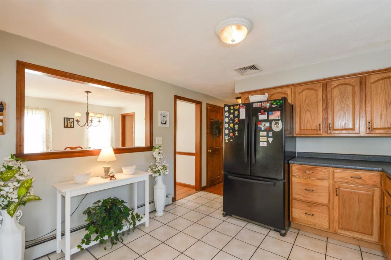 41 Windsor Road Sandwich, MA 02563 - Photo 8 of 29 Additional Photo