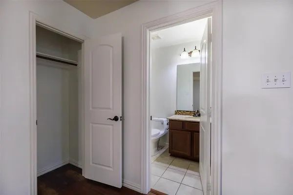 $2,600 | 394 Teague Drive, Lewisville, TX 75067