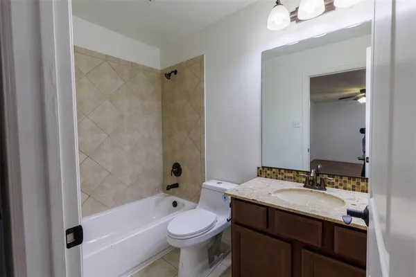 $2,600 | 394 Teague Drive, Lewisville, TX 75067