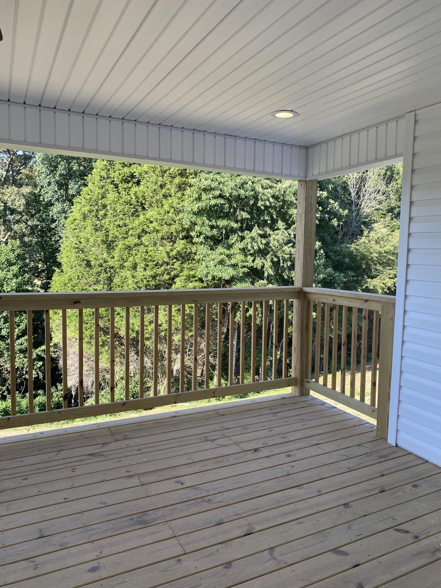 57 Lake Ridge Road Somerset, KY 42503 - Photo 22 of 22 FAA683D0-FAB3-47F6-A0D6-2F826C6E0C5E<|><