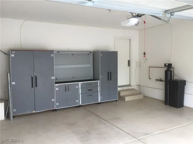 $1,816 | 8277 West Wildwood Glen Drive, Las Vegas, NV 89131