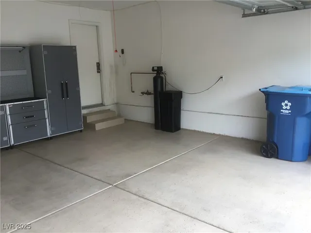 $1,816 | 8277 West Wildwood Glen Drive, Las Vegas, NV 89131