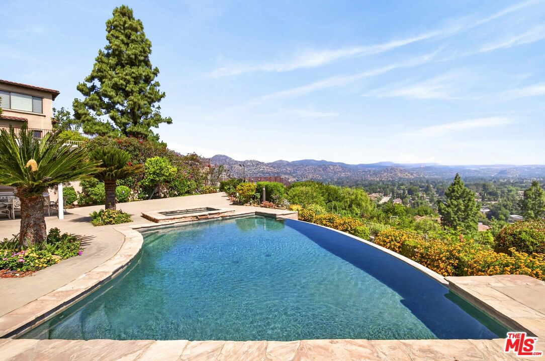 22355 South Summit Ridge Circle Chatsworth, CA 91311 - Photo 67 of 75