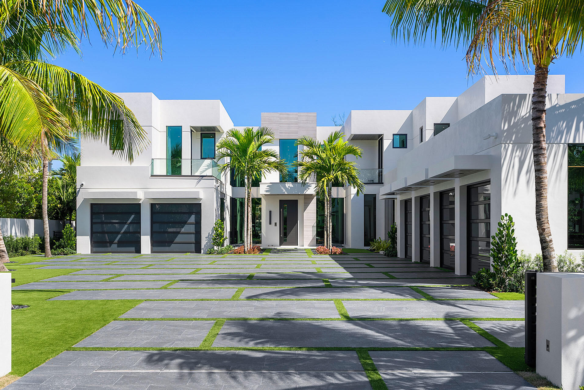 372 East Alexander Palm Road Boca Raton, FL 33432 - Photo 4 of 94 372_Alexander_Palm_Road_04