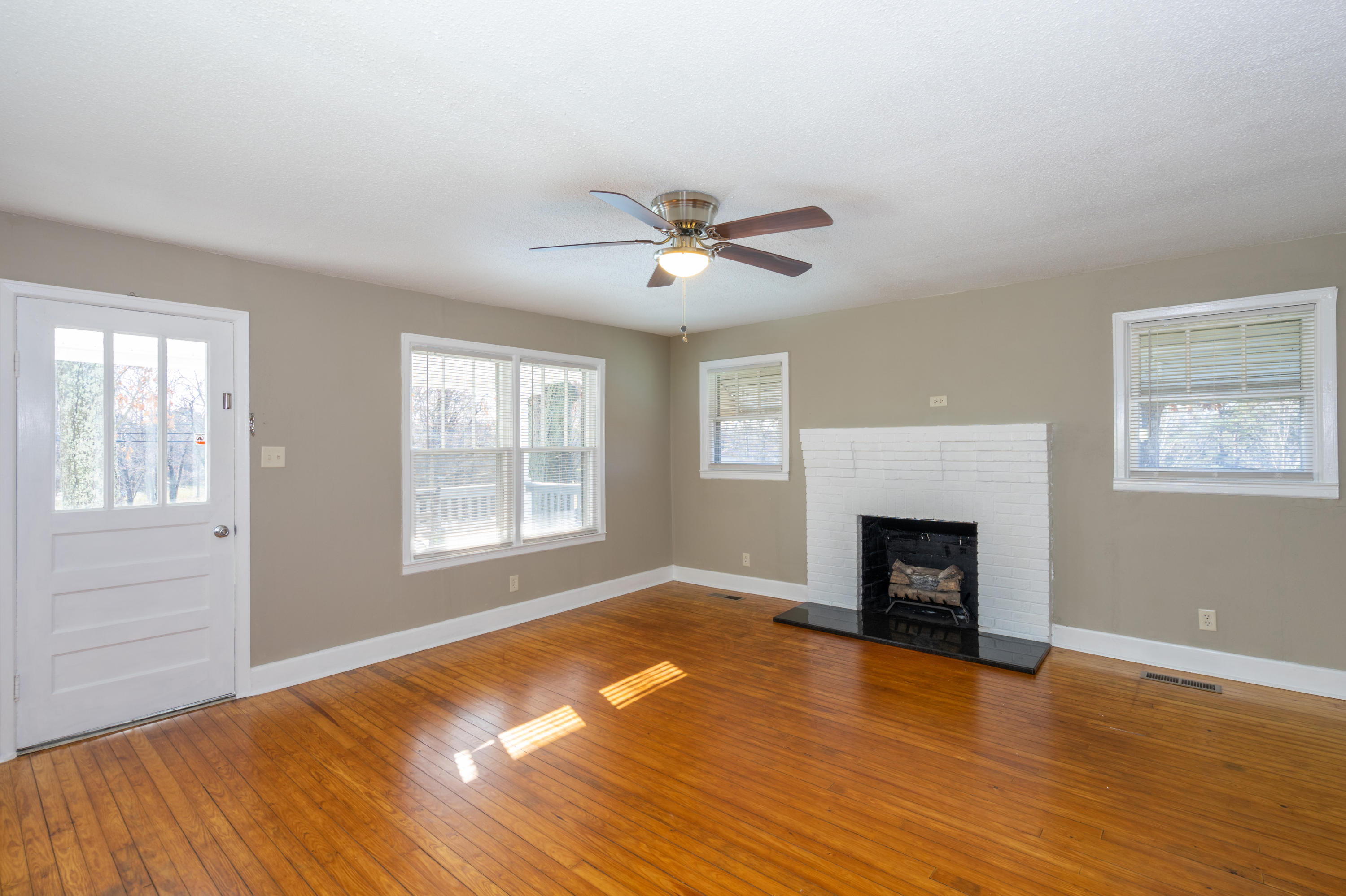 8537 Walnut Road Hixson, TN 37343 - Photo 11 of 33 Walnut 8537 (11 of 33)