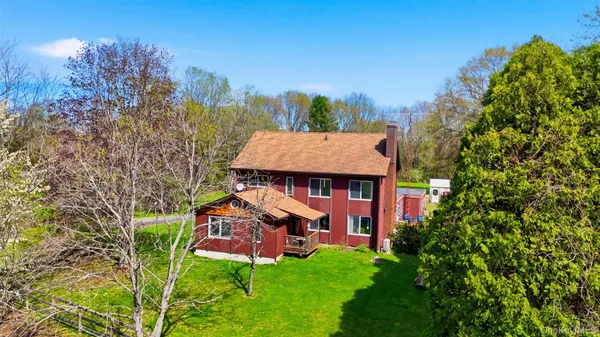 $780,000 | 144 Yantz Road, Red Hook, NY 12571
