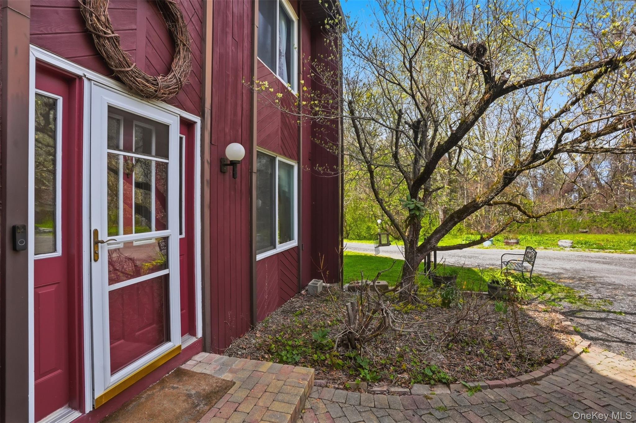 144 Yantz Road Red Hook, NY 12571 - Photo 4 of 49