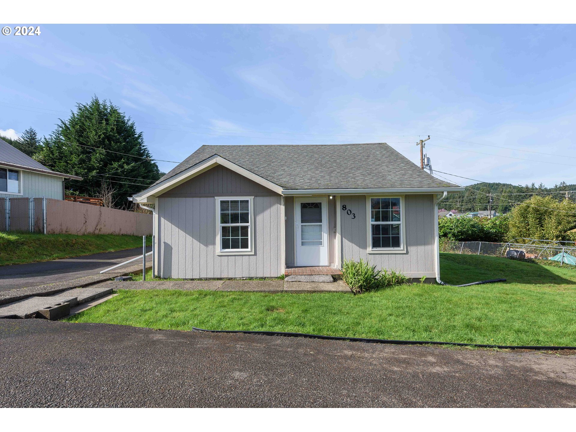 803 Doyle Street Reedsport, OR 97467 - Photo 26 of 32 Gallery Image 26