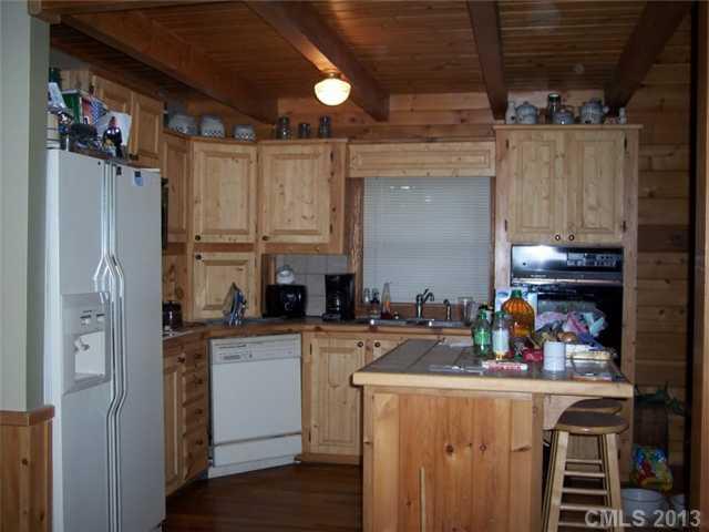 138 Skyview Lake Road Harmony, NC 28634 - Photo 6 of 13 Gallery Image 6