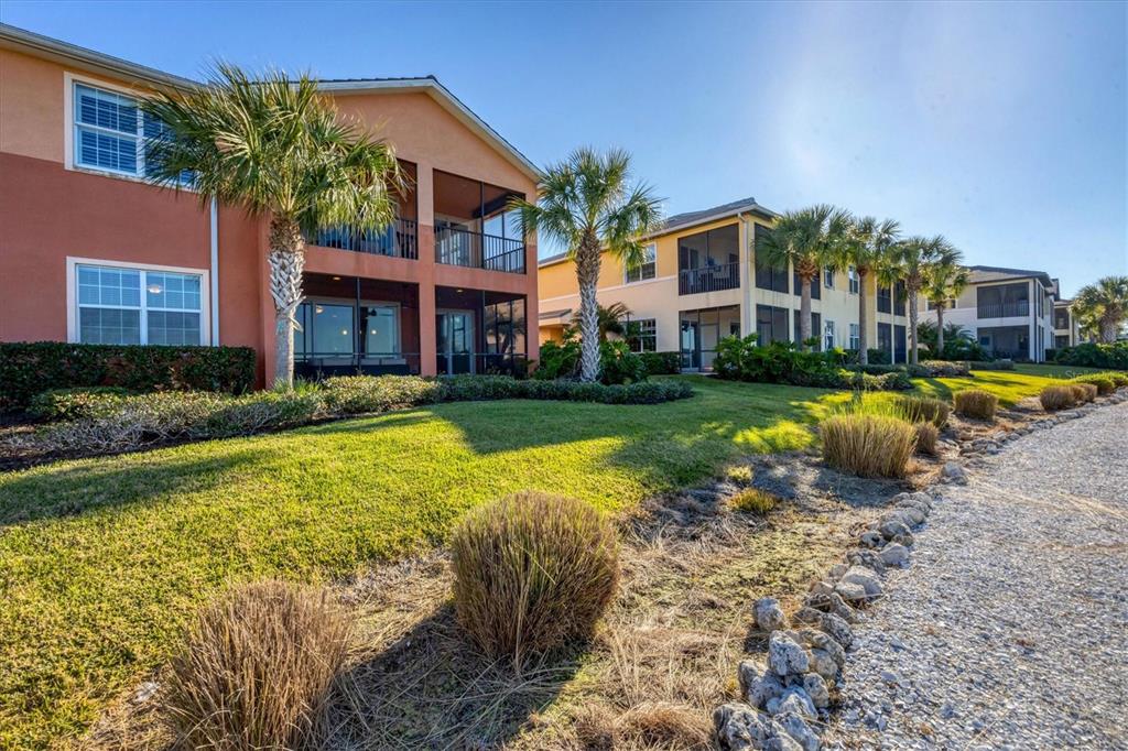 1266 Riverscape Street, Unit A Bradenton, FL 34208 - Photo 35 of 69