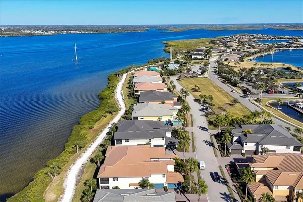 a view of swimming pool and lake view