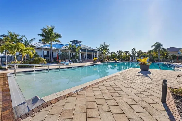 $544,000 | 1266 Riverscape Street, Unit A, Bradenton, FL 34208