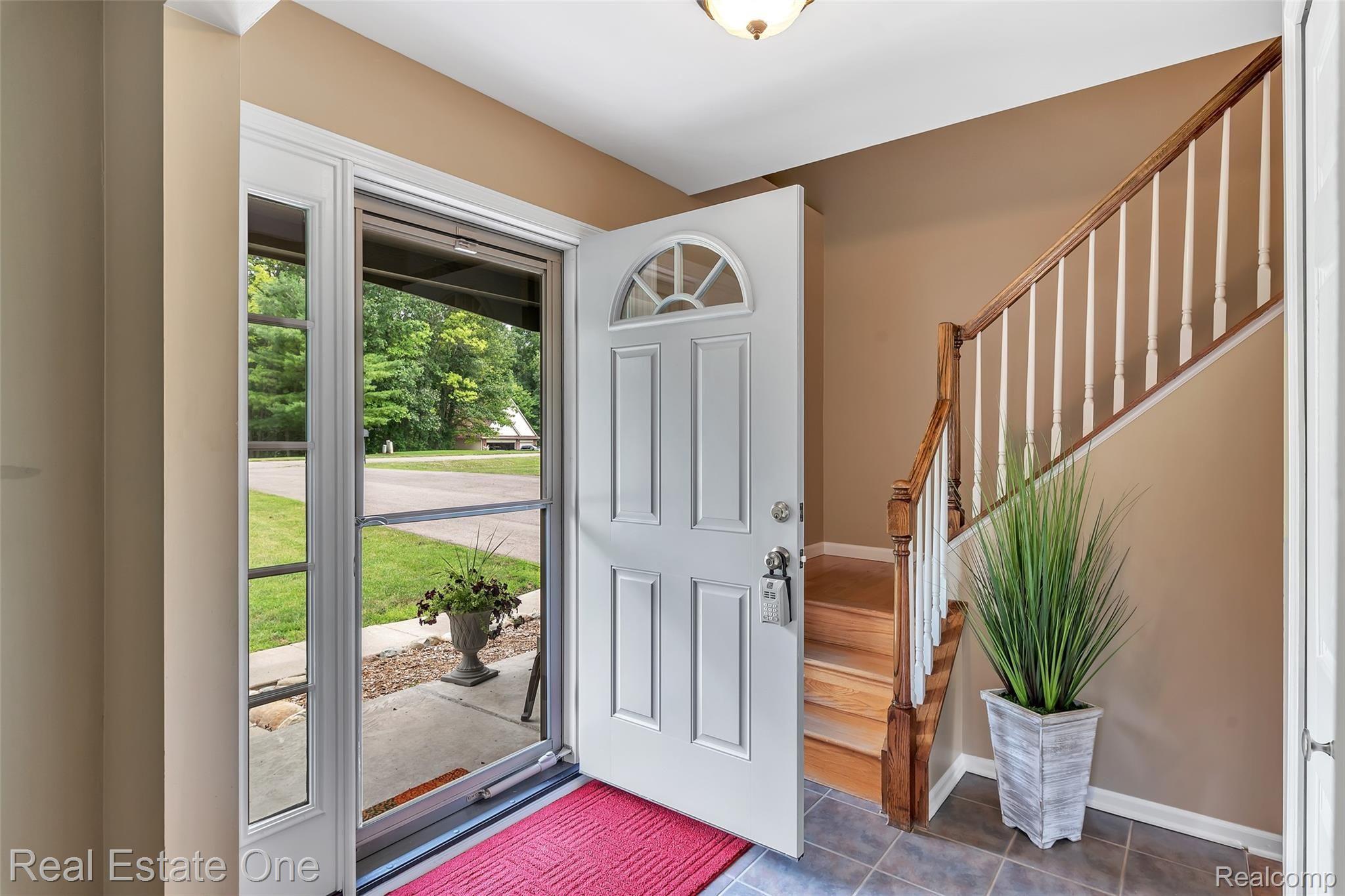 3112 Hunters Way Pinckney, MI 48169 - Photo 3 of 56 05-3112 Hunders Way-WindowStill-Rea.jpg