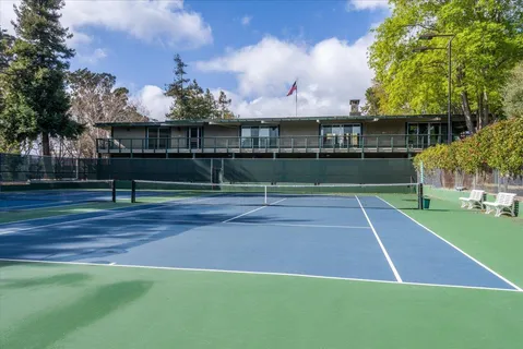a view of a basketball court