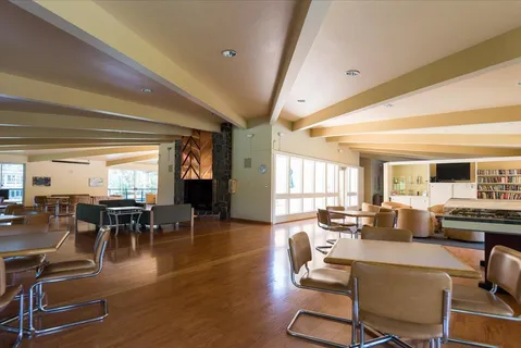 $420,000 | 928 Peninsula Avenue, Unit 303, San Mateo, CA 94401