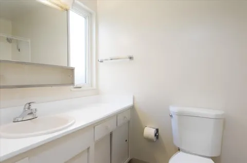 $420,000 | 928 Peninsula Avenue, Unit 303, San Mateo, CA 94401