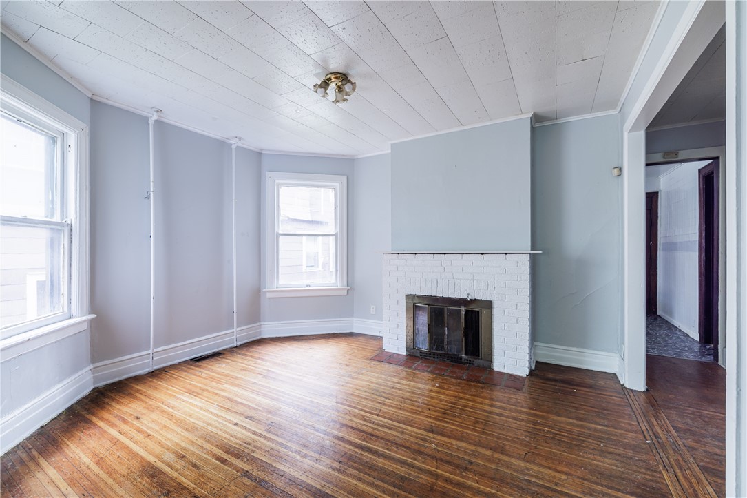 208 Kenwood Avenue Rochester, NY 14611 - Photo 10 of 23