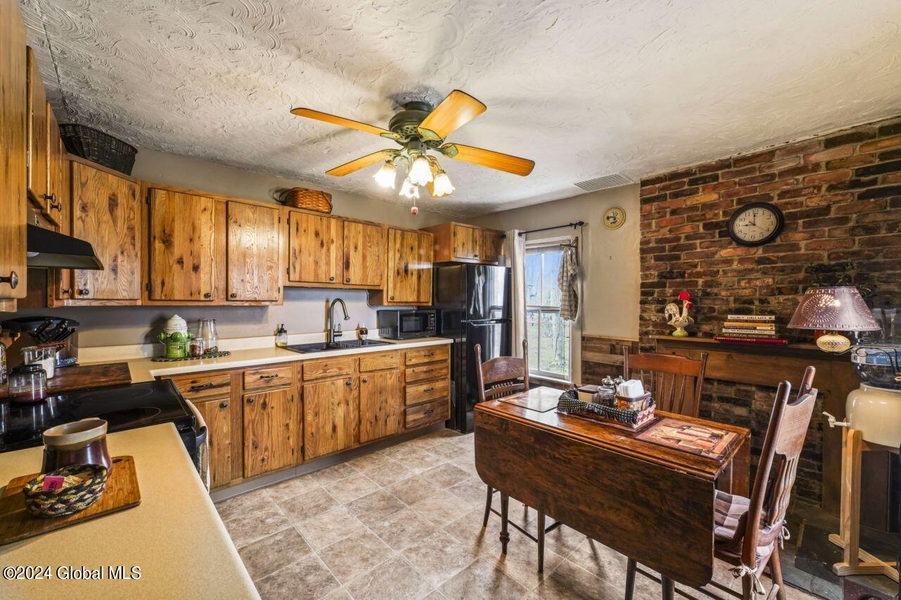 3 Mahar Road Hoosick, NY 12090 - Photo 5 of 64 DSC04140_1_
