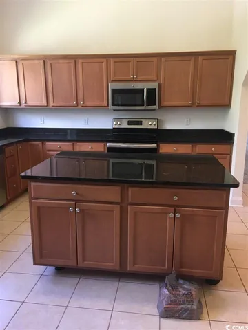 $2,000 | 300 Granada Street, Unit J, Myrtle Beach, SC 29579