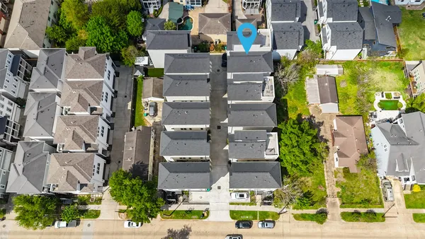 $499,999 | 1407 West 23rd Street, Houston, TX 77008