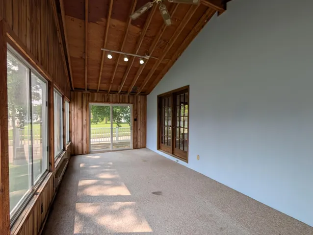 $185,000 | 121 West Rowena Street, Ivanhoe, MN 56142