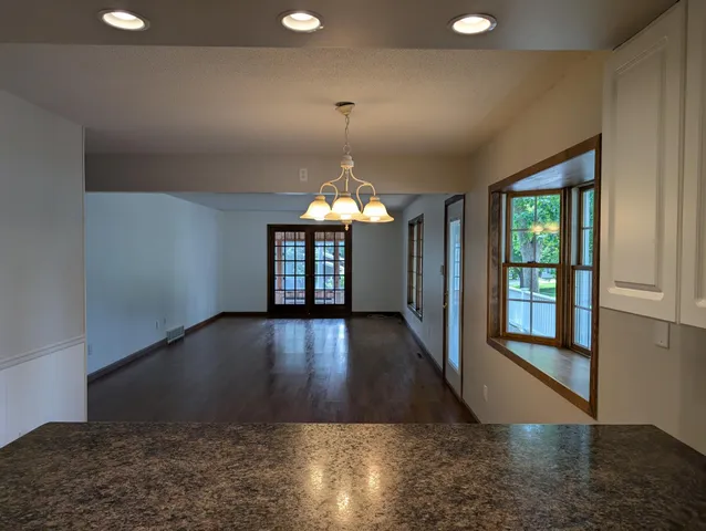 $185,000 | 121 West Rowena Street, Ivanhoe, MN 56142