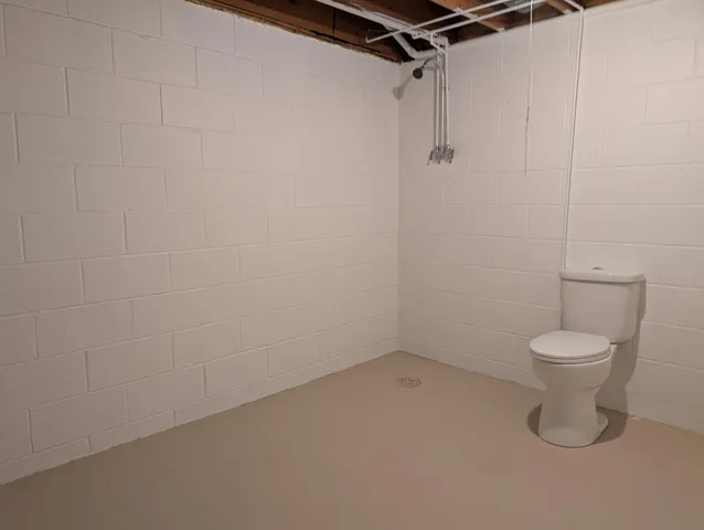 $185,000 | 121 West Rowena Street, Ivanhoe, MN 56142