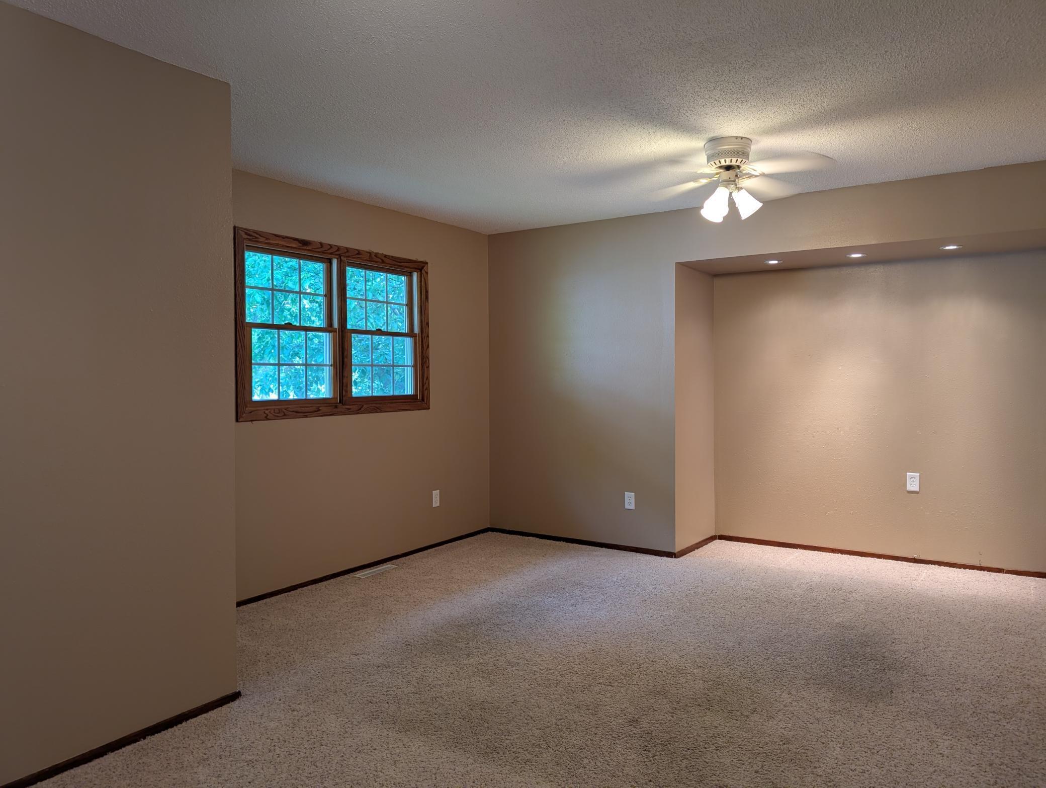 121 West Rowena Street Ivanhoe, MN 56142 - Photo 10 of 41