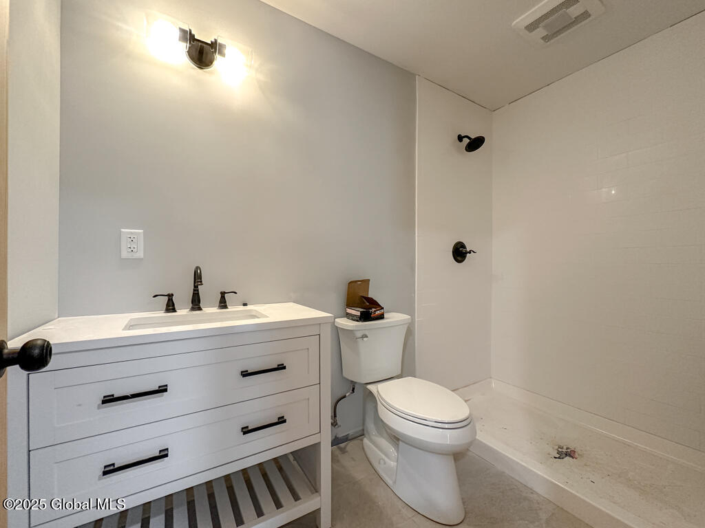 25 Forest Road Queensbury, NY 12845 - Photo 13 of 17 IMG_3456