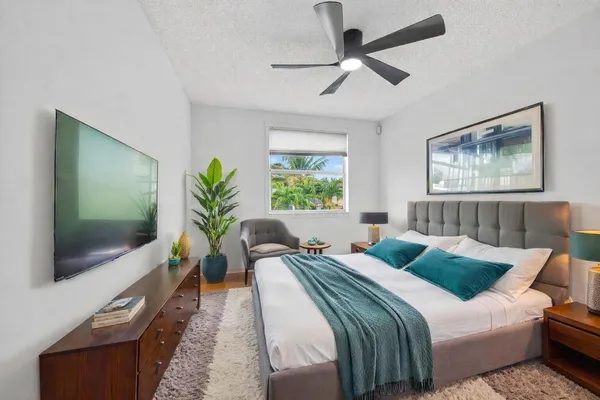 a house view with a outdoor space