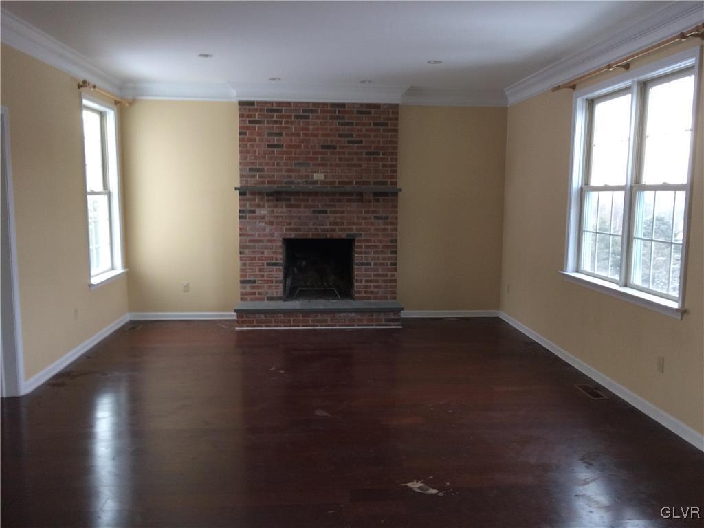 80 Mansfeld Road Hellertown, PA 18055 - Photo 4 of 18 Family Room