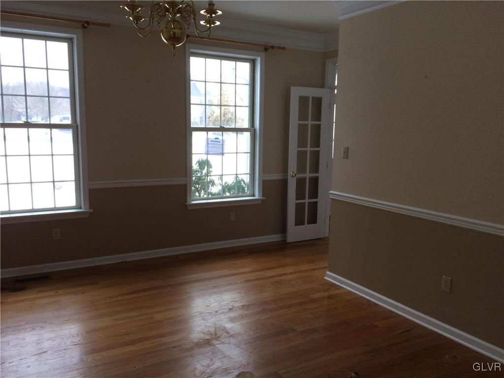80 Mansfeld Road Hellertown, PA 18055 - Photo 5 of 18 Dinning Room