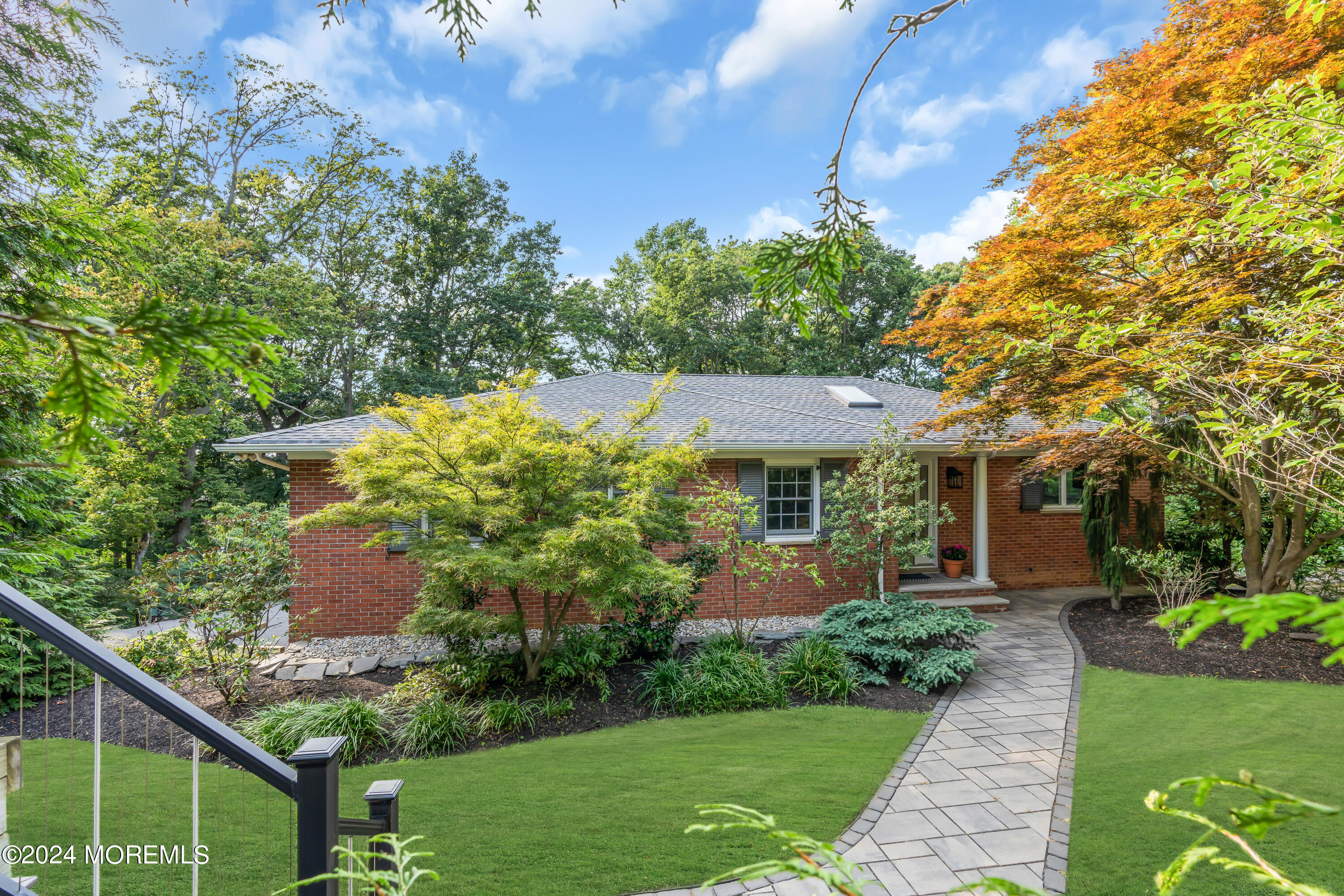288 Ocean Boulevard Atlantic Highlands, NJ 07716 - Photo 3 of 55 Surprisingly Spacious Raised Ranch