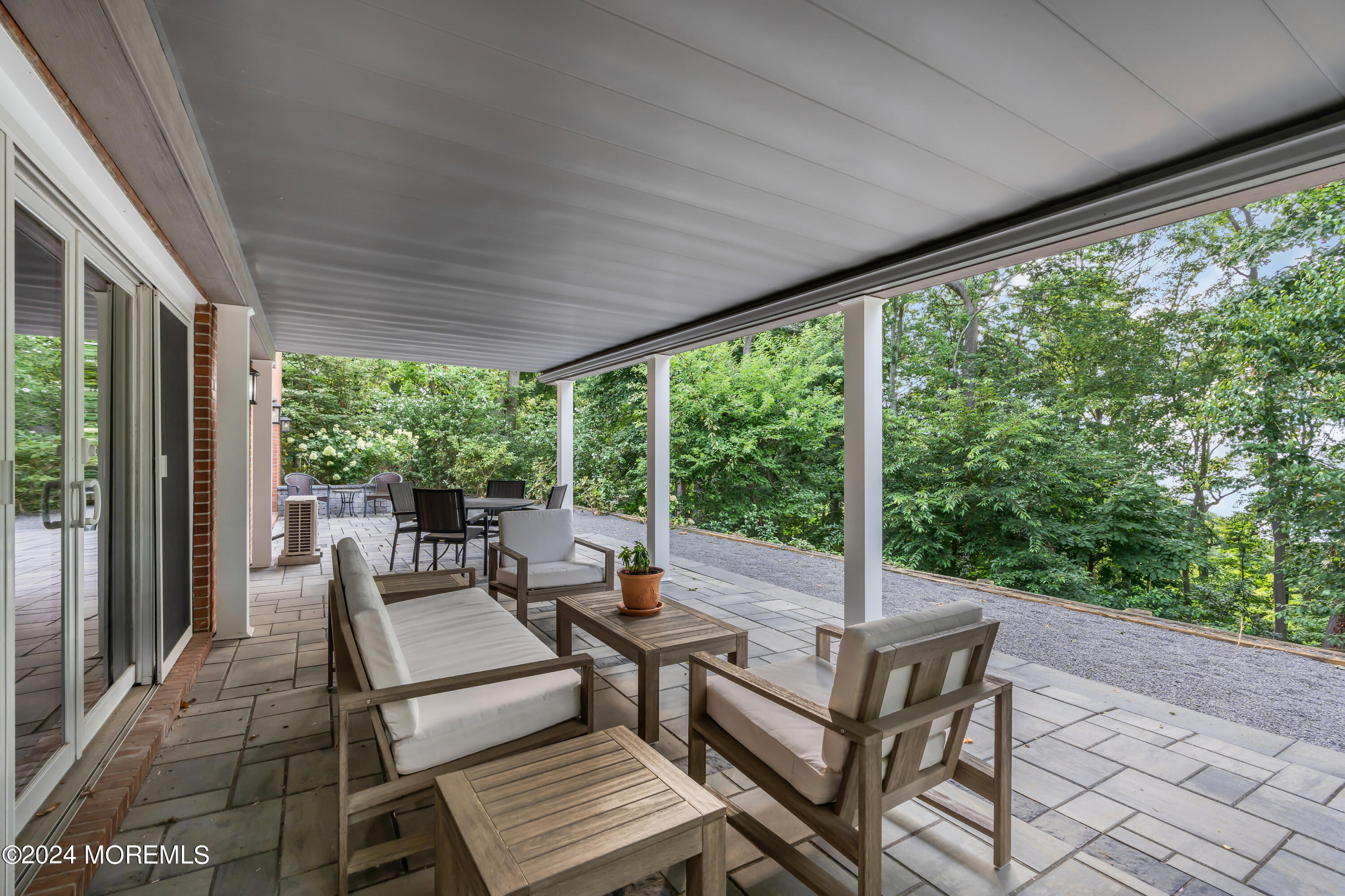288 Ocean Boulevard Atlantic Highlands, NJ 07716 - Photo 50 of 55 Built in Gutter system