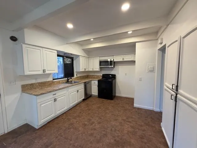 $650,000 | 6062 Garfield Avenue, Sacramento, CA 95841